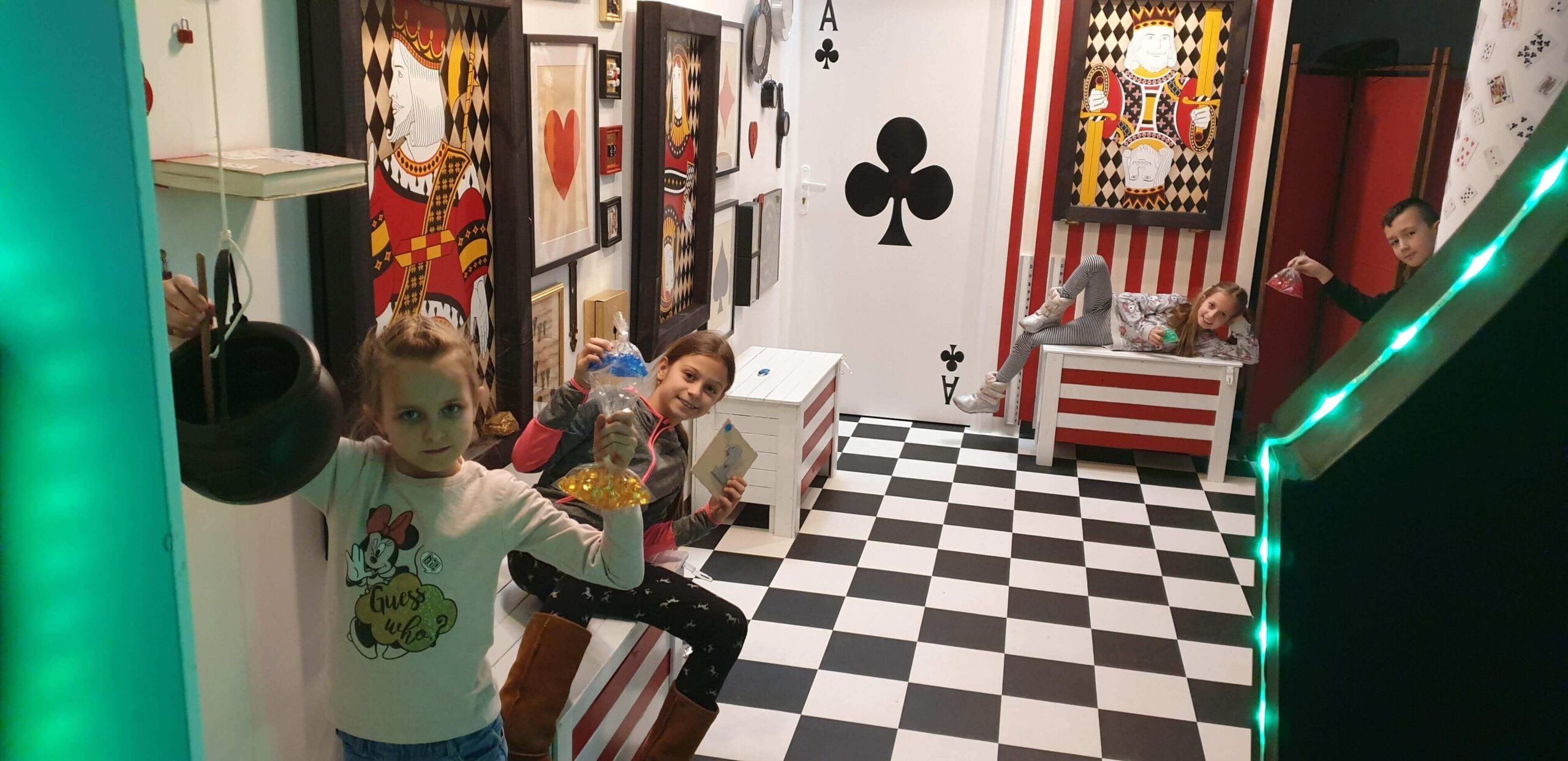 Choose the Right Escape Room Theme