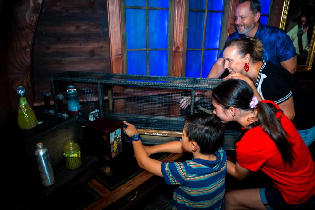 escape-room-for-orange-country